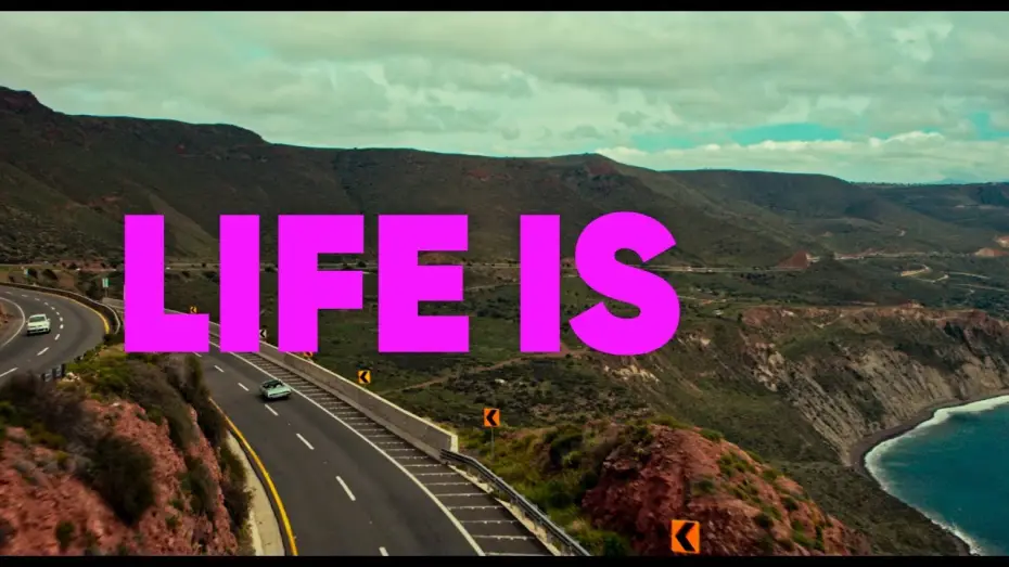 Видео к фильму La vida es | Life Is | Trailer