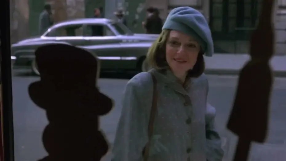 Видео к фильму Чаринг Кросс Роуд, 84 | 84 Charing Cross Road (1987) New Trailer