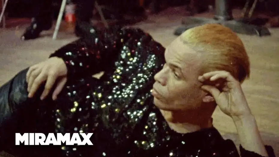 Видео к фильму Париж в огне | &lsquo;House&rsquo;