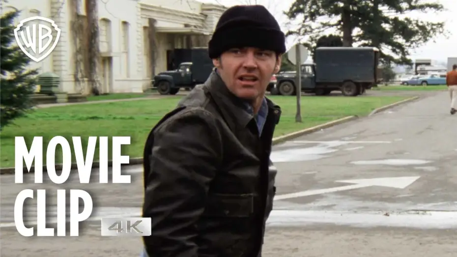 Видео к фильму Пролетая над гнездом кукушки | McMurphy Escapes - 4K Movie Clip