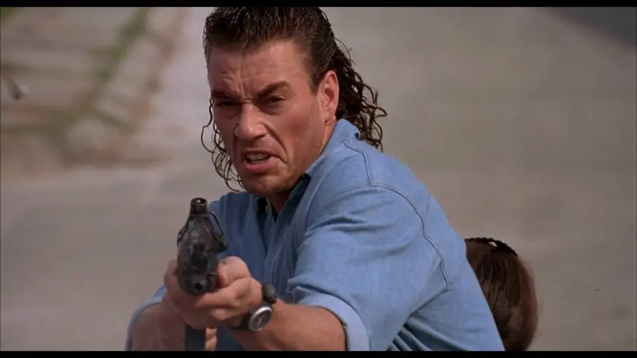 Видео к фильму Трудная мишень — Chasse à l'homme /Hard Target (1993) Bande annonce VF HD