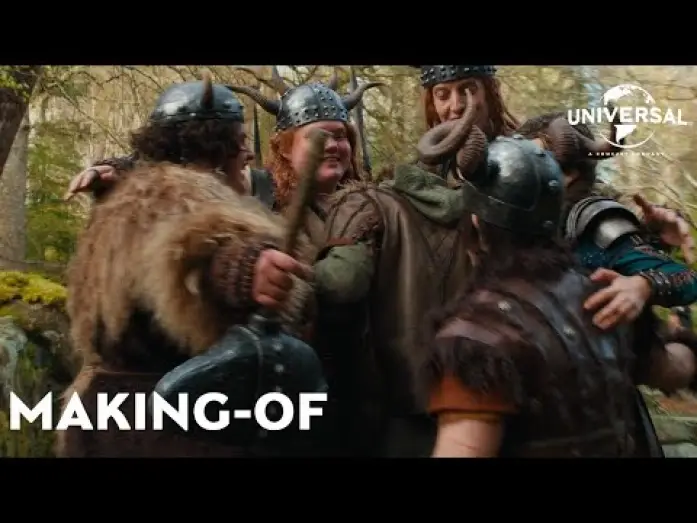 Видео к фильму Как приручить дракона | Featurette "Les Vikings de Beurk" VOST