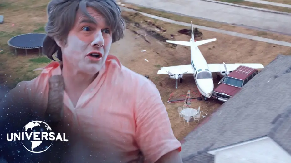 Видео к фильму Сделано в Америке | Barry&rsquo;s Wild Suburban Landing