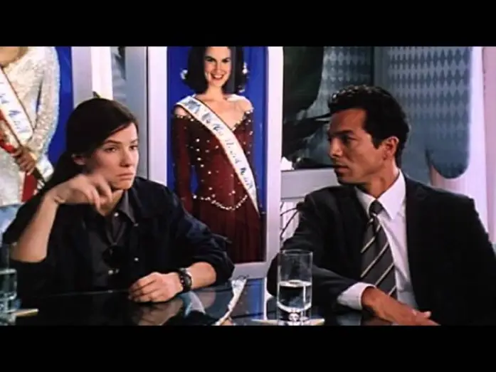 Видео к фильму Мисс Конгениальность | Miss Detective - Anteprima