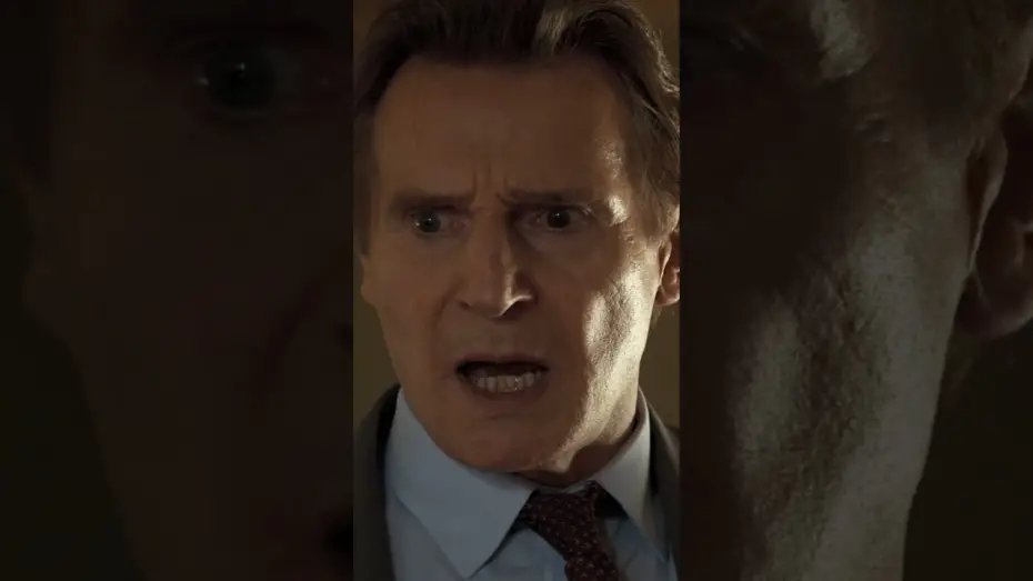 Видео к фильму Голый пистолет | &ldquo;The Naked Gun is firing off&rdquo; ⭐️⭐️⭐️⭐️ - The Nightly.