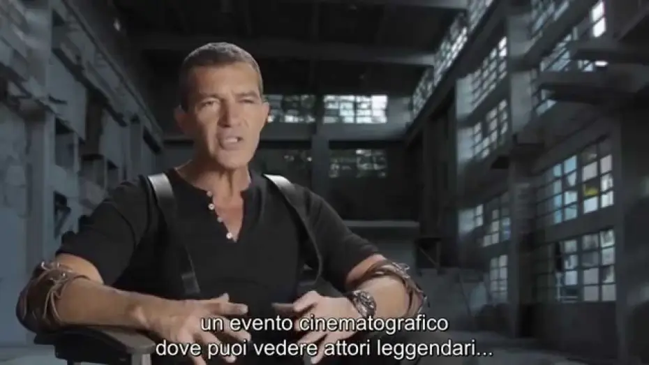 Видео к фильму Неудержимые 3 | I Mercenari 3 - The Expendables: intervista ad Antonio Banderas (sottotitoli in italiano)