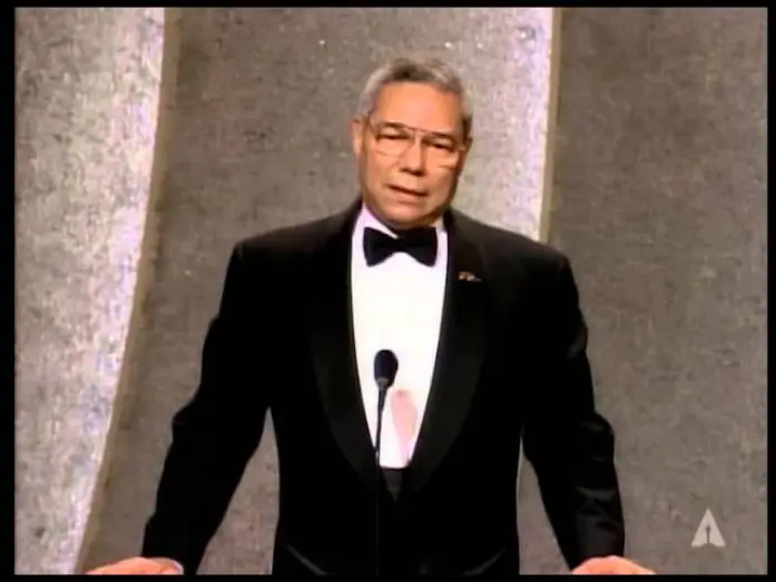 Видео к фильму Спасти рядового Райана — Gen. Colin Powell on Saving Private Ryan: 1999 Oscars