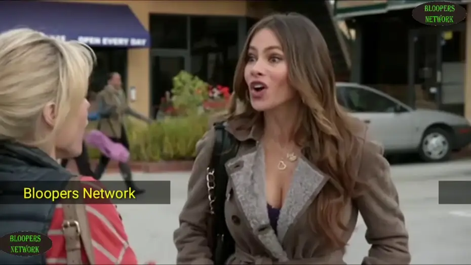 Видео к сериалу Американская семейка — The Modern Family Bloopers