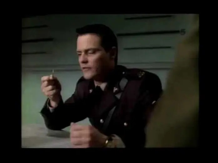 Видео к сериалу Строго на юг — Ein Mountie in Chicago (Deutscher Trailer) - Ausgerechnet Chicago