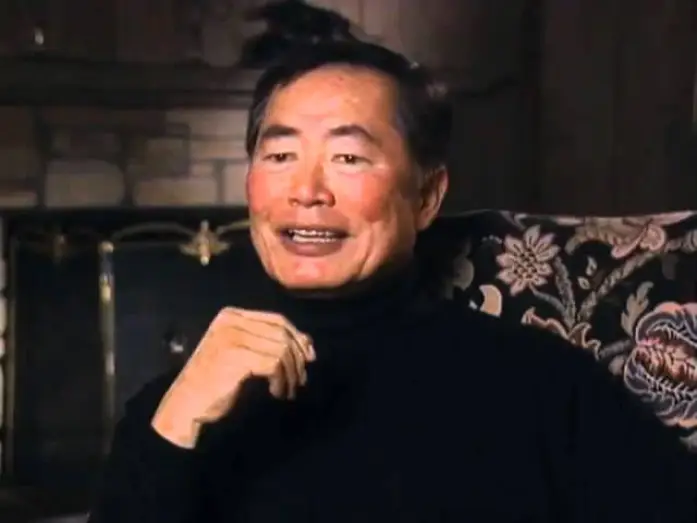 Видео к сериалу Звездный путь — George Takei discusses his "Star Trek" co-star Walter Koenig - EMMYTVLEGENDS.ORG