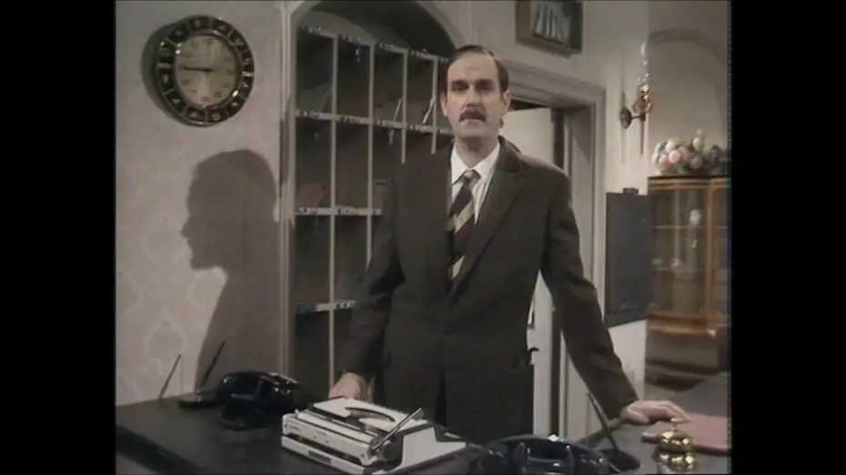 Видео к сериалу Отель «Фолти Тауэрс» — Fawlty Towers: Bloopers and outtakes