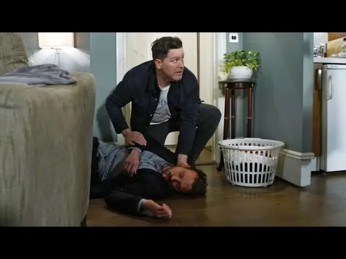 Видео к сериалу Город-сказка — Fair City - Will attacks Cristiano