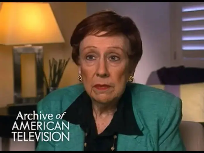 Видео к сериалу Заведение Арчи Банкера — Jean Stapleton discusses getting cast on "All in the Family" - EMMYTVLEGENDS.ORG