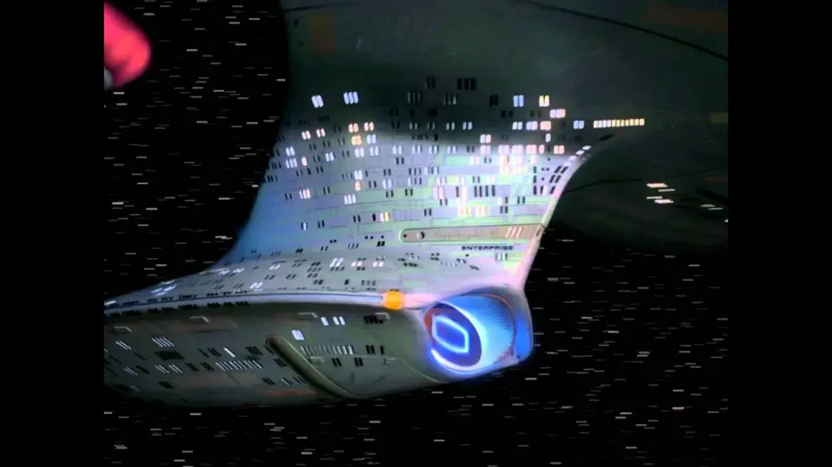 Видео к сериалу Звездный путь: Следующее поколение — Star Trek: The Next Generation Intro HD