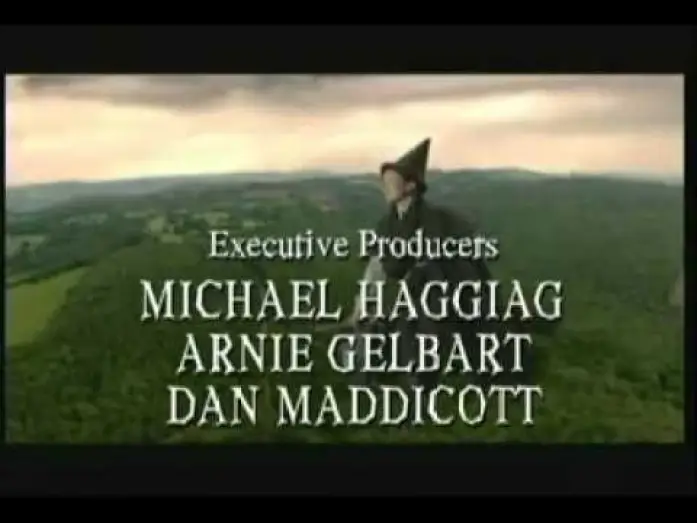 Видео к сериалу Самая плохая ведьма — The Worst Witch Intro