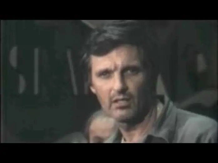 Видео к сериалу Чёртова служба в госпитале МЭШ — Hawkeye at M*A*S*H last press conference,  part 1