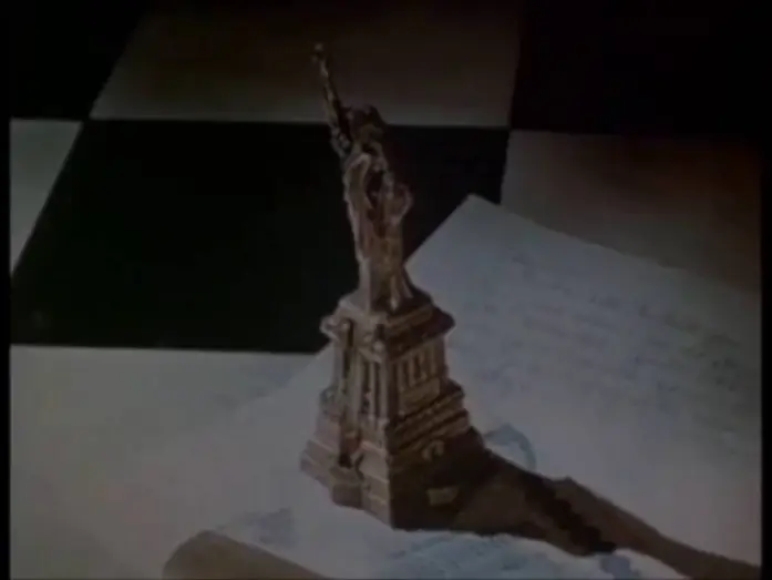 Видео к сериалу Эллери Квин — Ellery Queen (1975-76) - Intro & Close