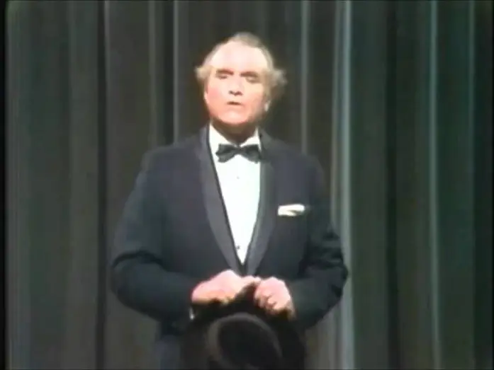 Видео к сериалу Шоу Рэда Скелтона — Red Skelton - Explains "The Pledge of Allegiance"