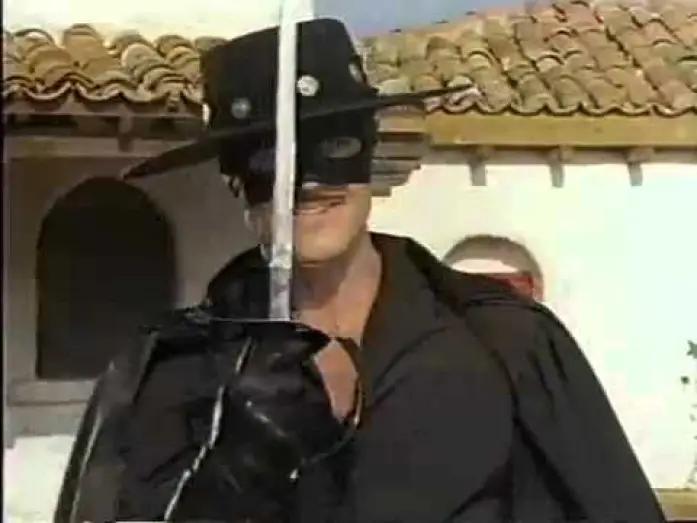Видео к сериалу Зорро — 90s Zorro Intro