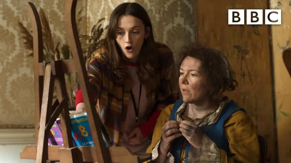 Видео к сериалу Призраки — The morning routine of a house full of ghosts