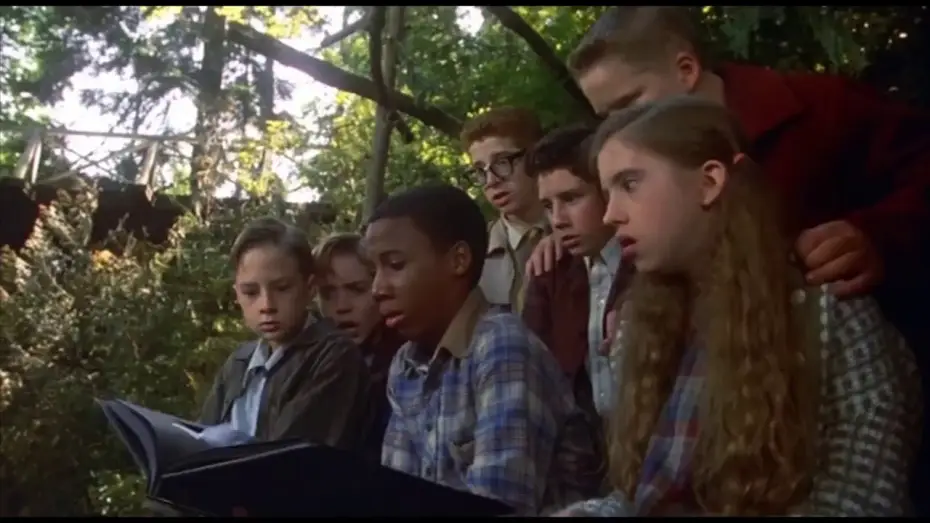 Видео к сериалу Оно — Stephen King's IT - 1990 Trailer