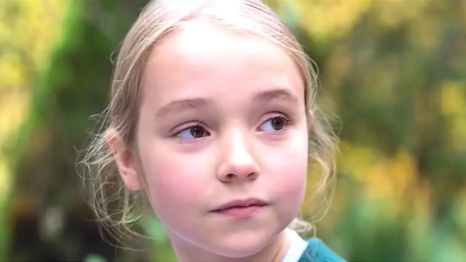 Видео к сериалу Клуб нянь — LES BABY-SITTERS Bande Annonce VOST (Netflix, 2020)