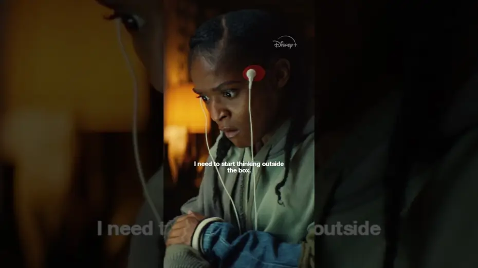 Видео к сериалу Железное сердце — Riri Williams is thinking outside the box.