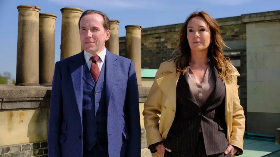 Видео к сериалу Профессор Т — THE MASKED MURDERS Professor T (UK) Season 2, Episode 2 PREVIEW