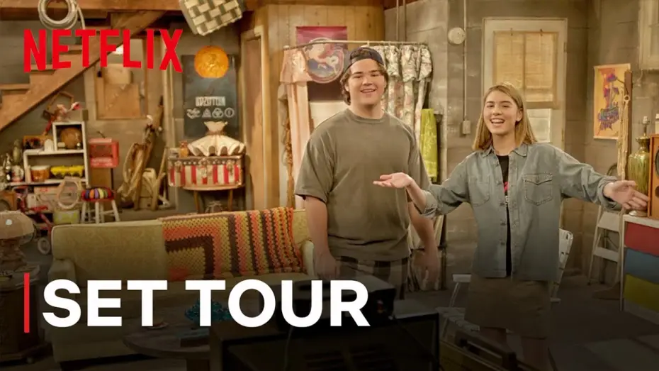 Видео к сериалу Шоу 90-х — Сезон 1 — Set Tour
