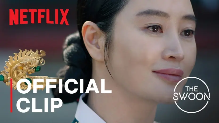 Видео к сериалу Зонт — Under the Queen's Umbrella | Official Clip | Netflix [ENG SUB]