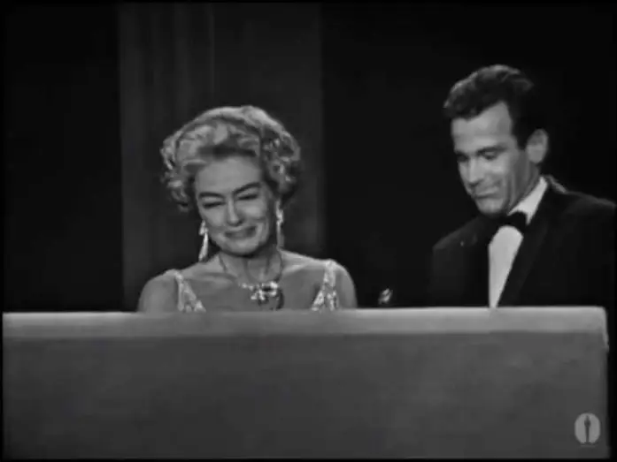 Видео к сериалу Церемония вручения премии «Оскар» — Anne Bancroft winning Best Actress
