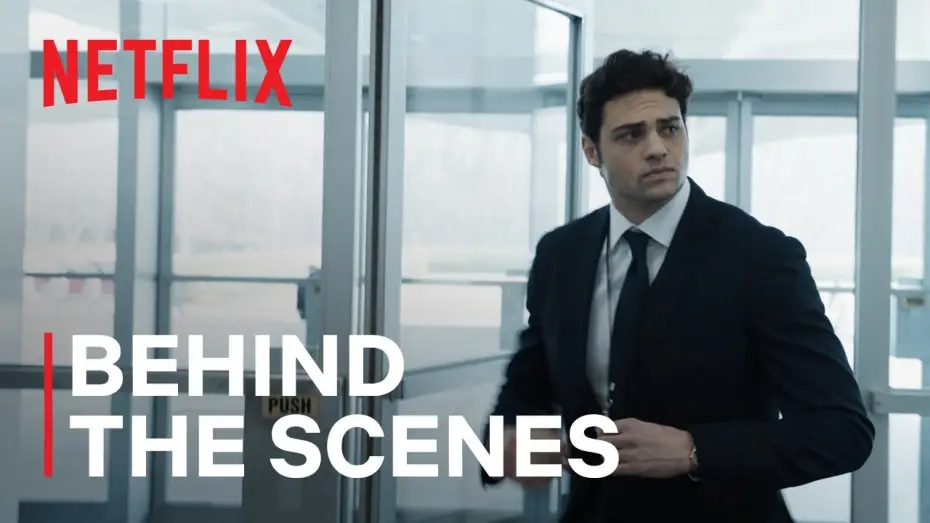 Видео к сериалу Рекрут — Noah Centineo Takes Us Behind The Scenes of The Recruit Season 2