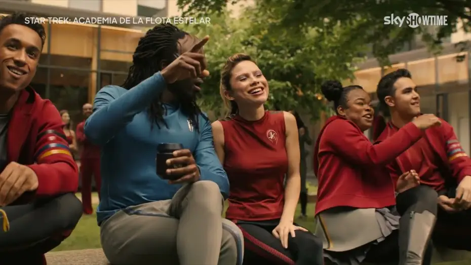 Видео к сериалу Звездный путь: Академия Звездного флота — Star Trek: Academia de la Flota Estelar | Oficial tráiler |  SkyShowtime España