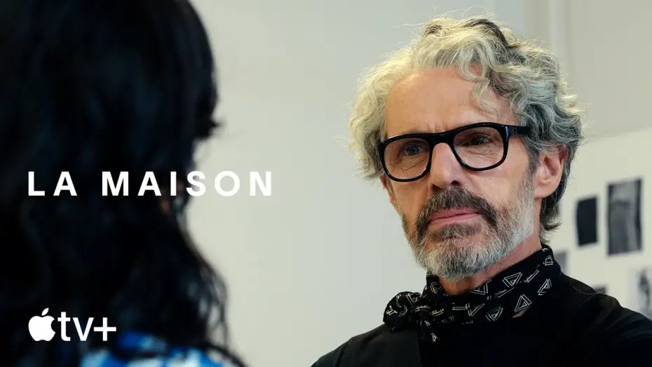 Видео к сериалу Модный дом — An Inside Look [Subtitled]