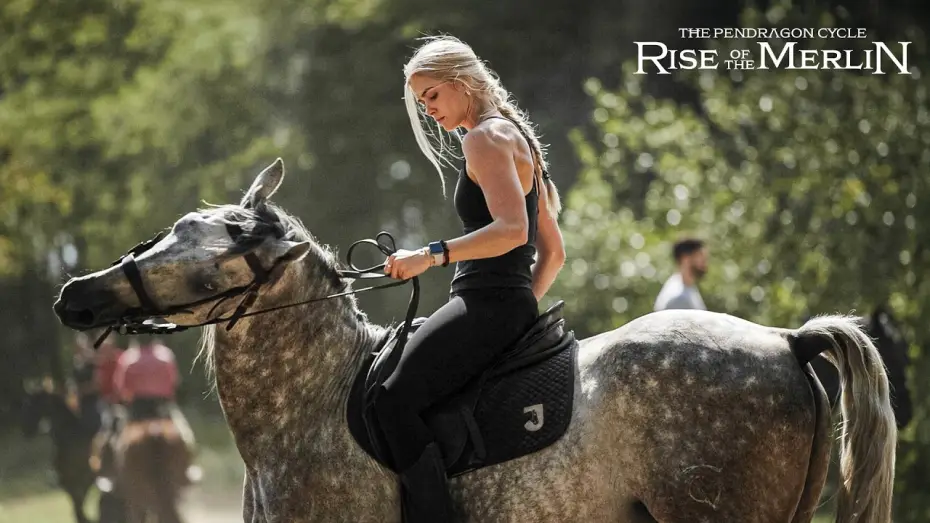 Видео к сериалу Цикл Пендрагона: Восхождение Мерлина — On the Set of The Pendragon Cycle: Rise of the Merlin | Production Diary 1