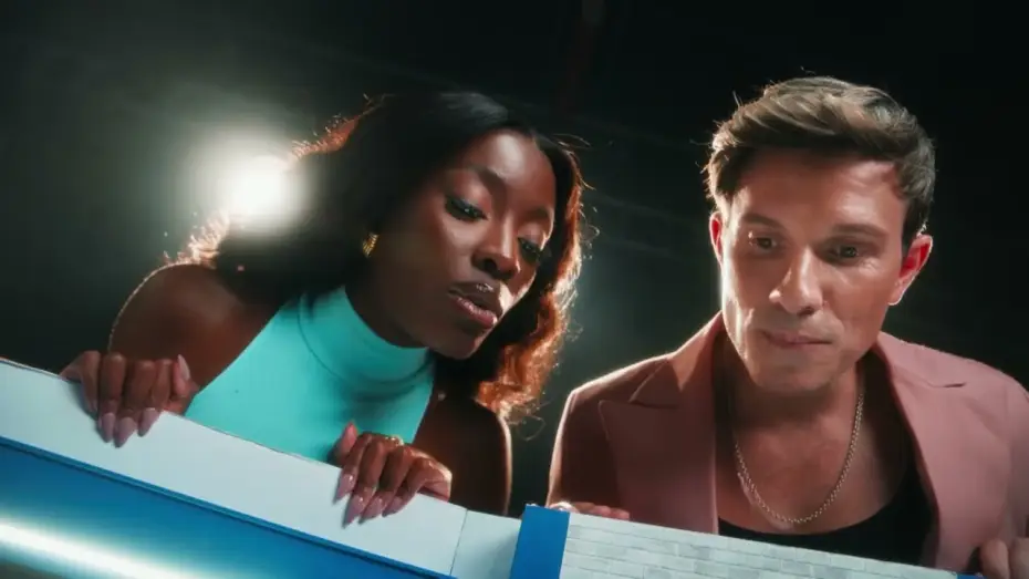 Видео к сериалу Большой брат — EXCLUSIVE: The Making of The "Little" Big Brother House | Big Brother UK starts on ITV2 6th October!