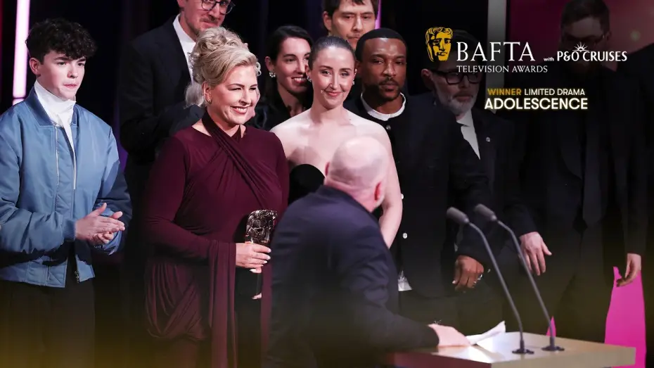 Видео к сериалу Переходный возраст — “Don’t be a d**k…That was our motto" Adolescence Wins the Limited Drama BAFTA | BAFTA TV Awards 2026