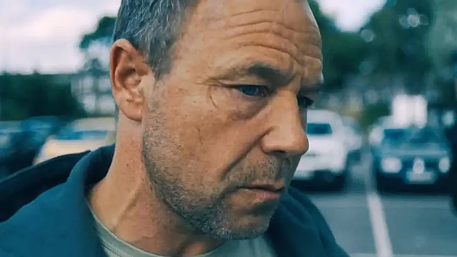 Видео к сериалу Переходный возраст — Переходный возраст - (1 сезон) Русский трейлер (2025)