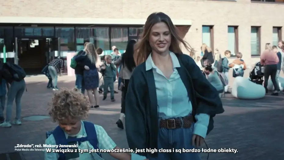 Видео к сериалу Zdrada — "Każdy ma jakąś małą zdradę na koncie..." Reżyser Makary Janowski o nowym serialu Polsat Box Go