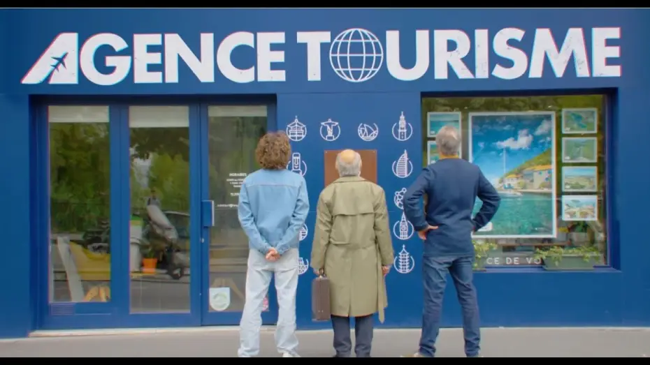 Видео к сериалу Agence Tourisme — L'Agence Tourisme (Bande Annonce) Sébastien Thoen, Gérard Jugnot et Baptiste Lecaplain