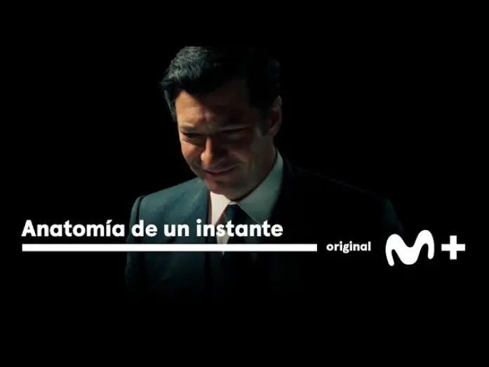 Видео к сериалу Anatomía de un instante — Álvaro Morte es Adolfo Suárez