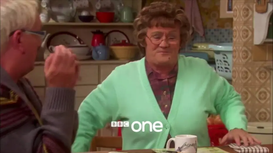 Видео к сериалу Семейка миссис Браун — Mrs Brown's Boys Live: Trailer - BBC One