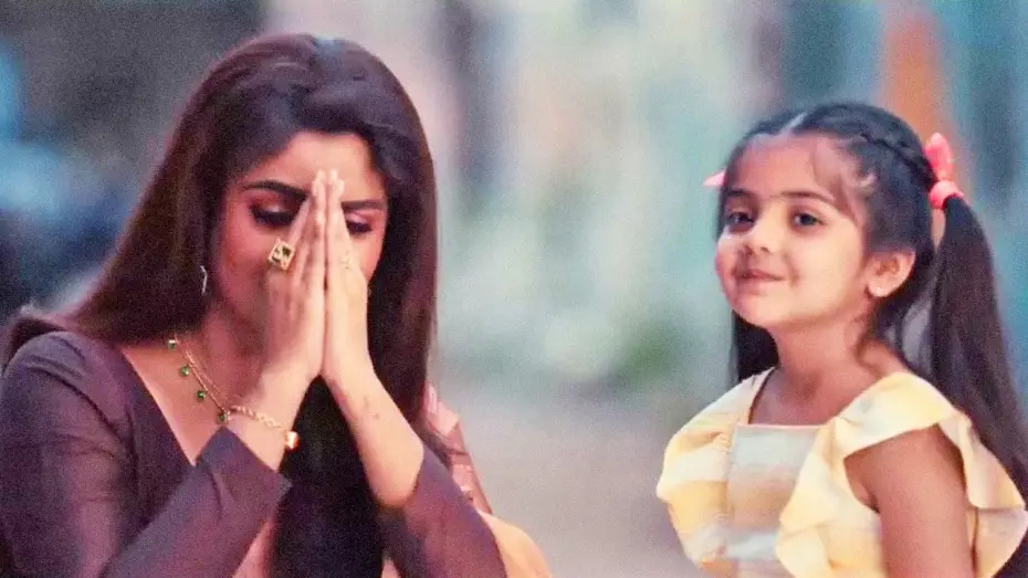 Видео к сериалу Jagadhatri — Jagadhatri | Coming Soon | Zee TV UK