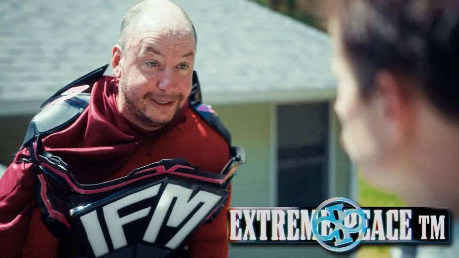 Видео к сериалу Million Dollar Extreme представляет: Экстремальный мир — Extreme Peace: "Insurance Fraud Man" Sketch