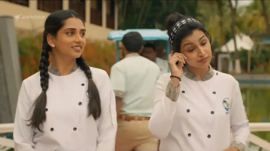 Видео к сериалу ரிசார்ட் — #HotstarSpecials #Resort now streaming only on #JioHotstar | Vara Vara Song