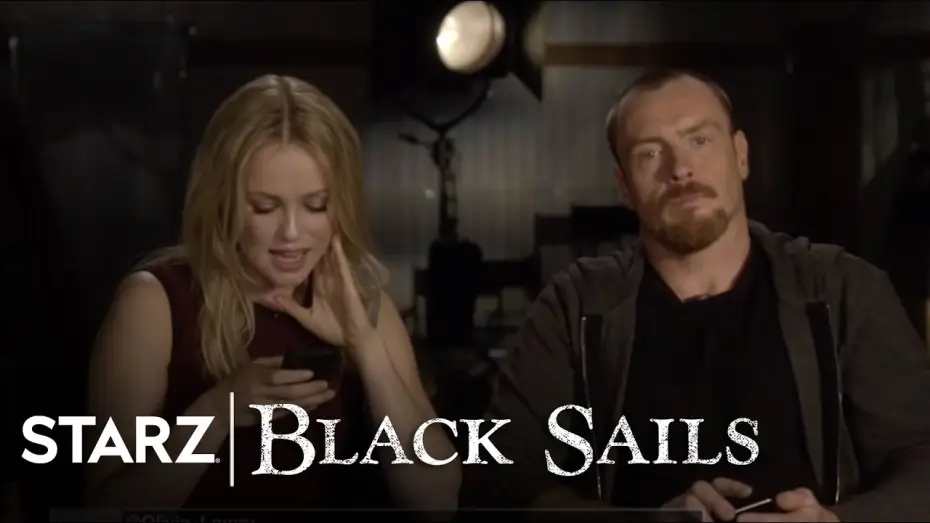 Видео к сериалу Чёрные паруса — Black Sails | The Cast Read Your Tweets | STARZ
