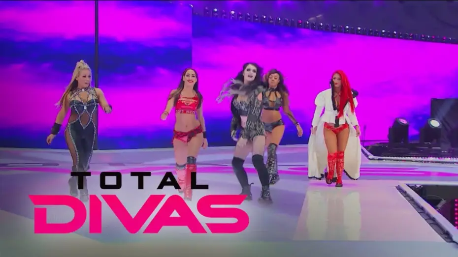 Видео к сериалу Тотальные дивы — "Total Divas" Get Down! | E!