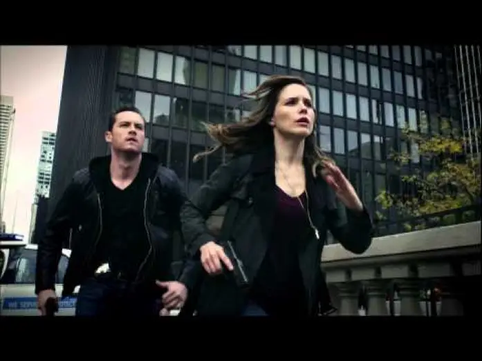 Видео к сериалу Полиция Чикаго — Chicago P.D.: Season 1 - Now on DVD