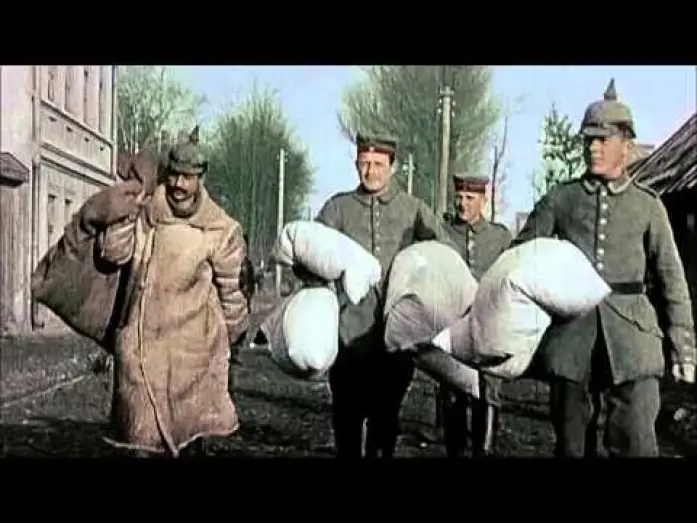 Видео к сериалу Апокалипсис: Первая мировая война — APOCALYPSE La 1ère Guerre Mondiale : Hitler soldat
