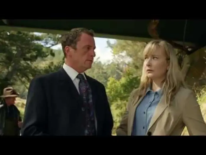Видео к сериалу Тайны Брокенвуда — BROKENWOOD Saison 1 - Bande Annonce